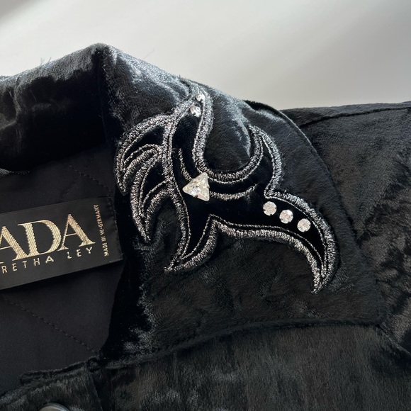 RARE VINTAGE Escada by Margaretha Ley Velvet Crystal Bomber Jacket - Picture 4 of 13